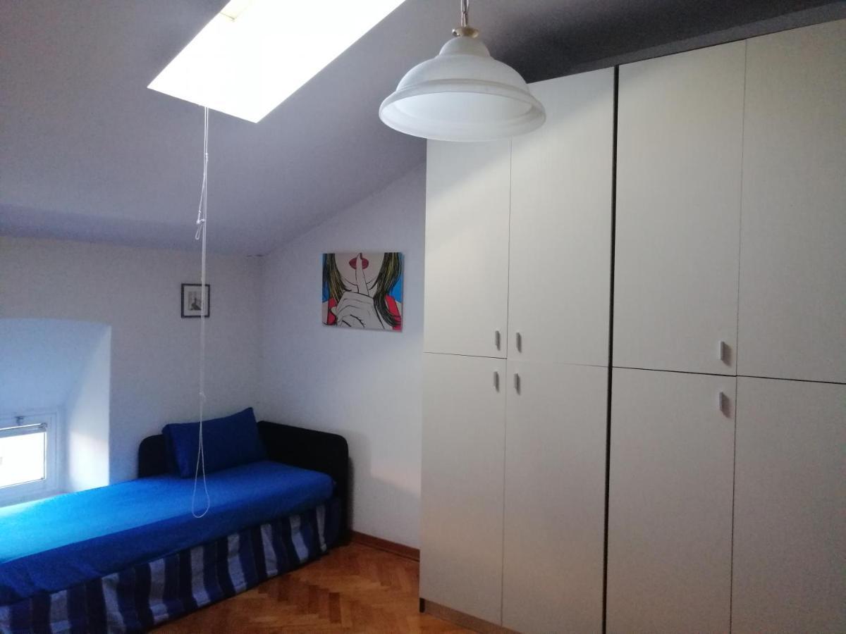 Apartment Kandler - Spacious And Confortable Trieste Bagian luar foto
