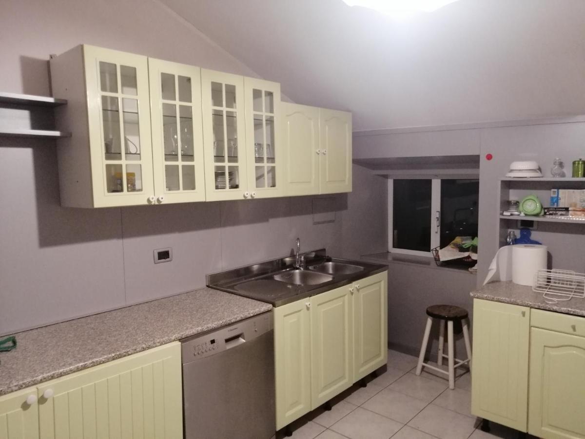 Apartment Kandler - Spacious And Confortable Trieste Bagian luar foto